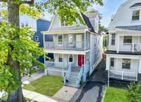 237 S Clinton St #3 - Photo 1 of 1