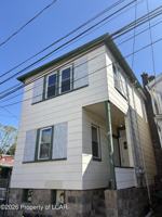 featured image of 62 Hutson St