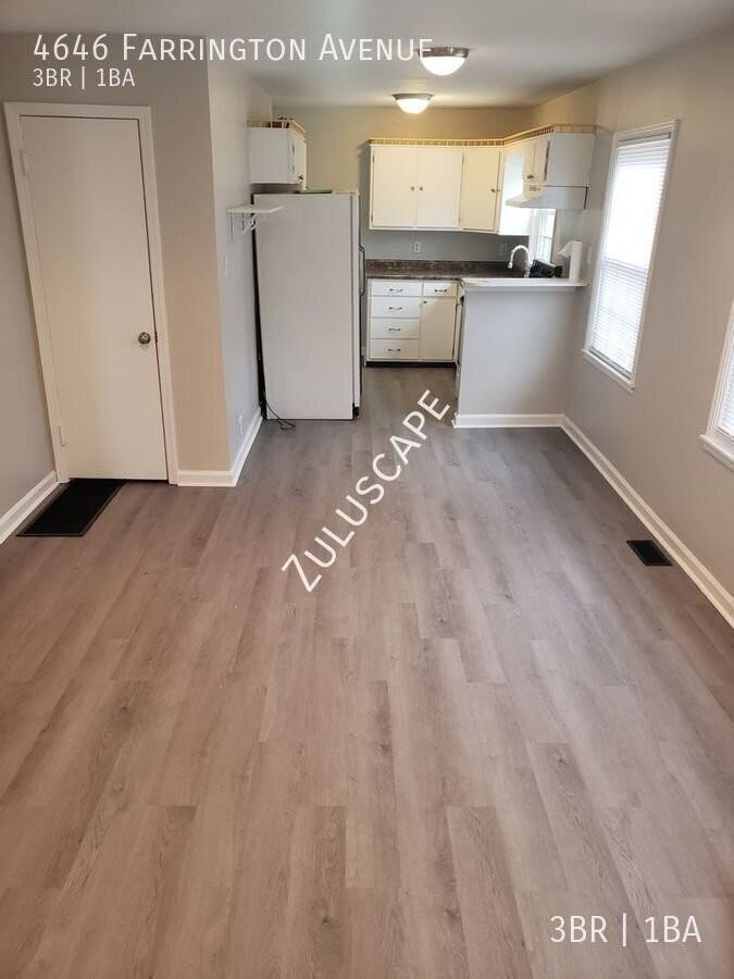 4646 Farrington Ave - Photo 2 of 11