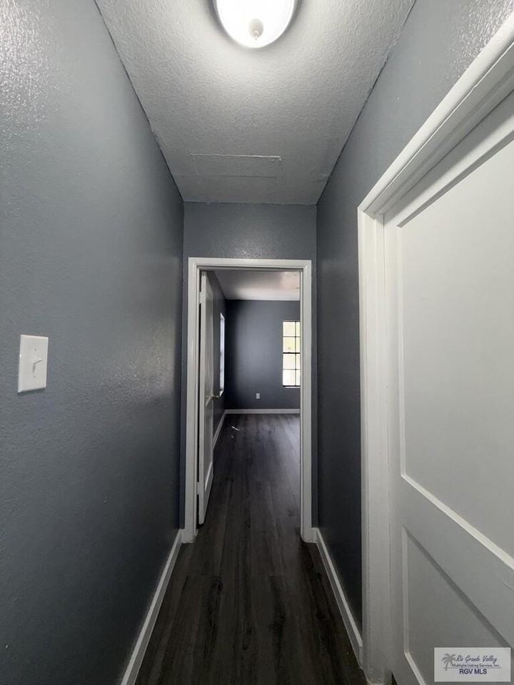 917 E Little Creek Dr - Photo 7 of 13