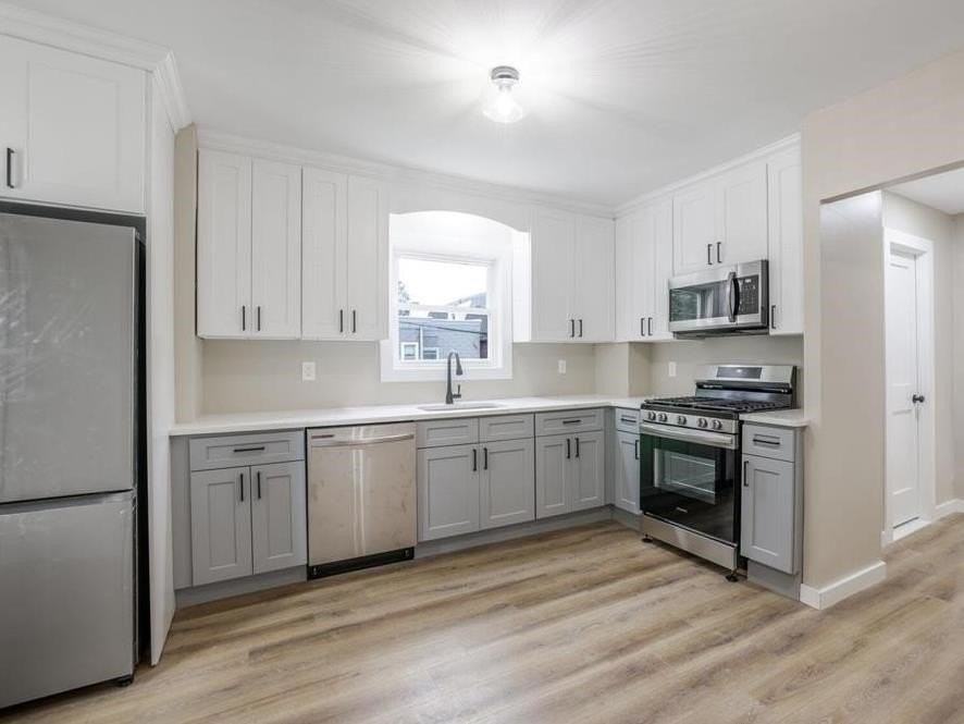 2 Apollo St #2 - Photo 3 of 16