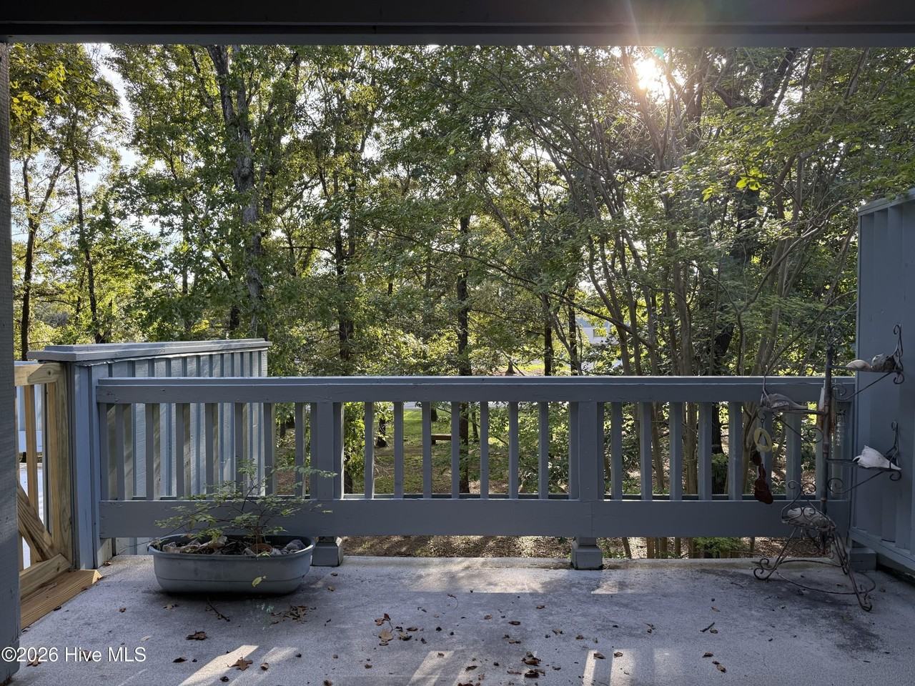 1409 Harbourside Dr - Photo 4 of 4