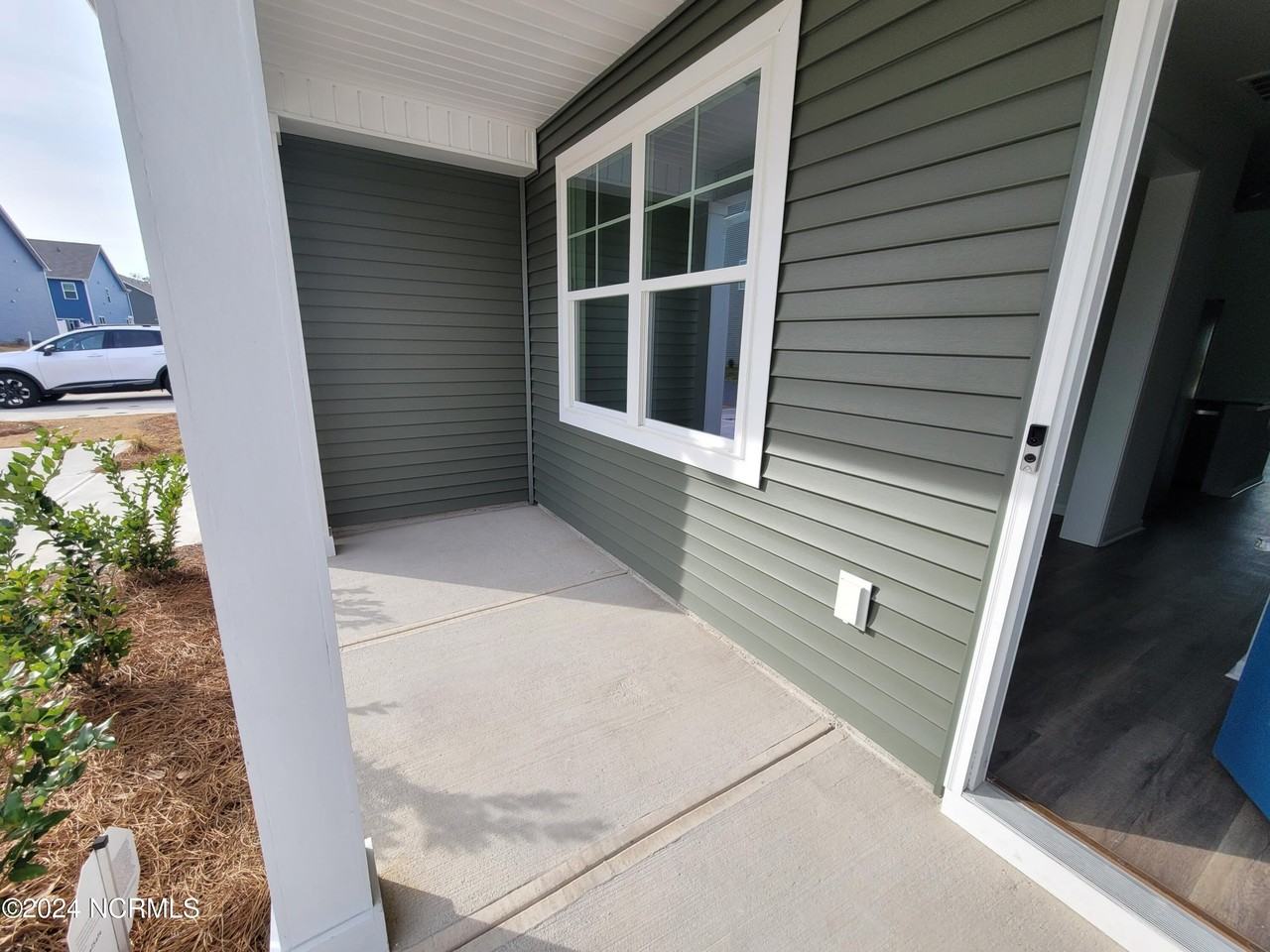 6554 Shark Tooth Trl - Photo 3 of 44