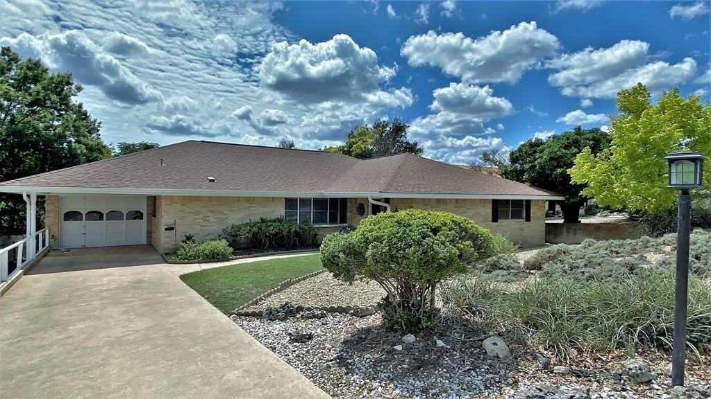216 Loma Vista Dr - Photo 2 of 23