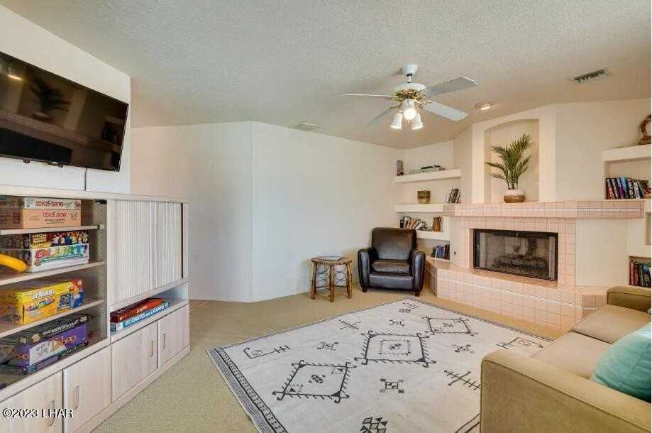 3463 Wallingford Dr - Photo 6 of 32