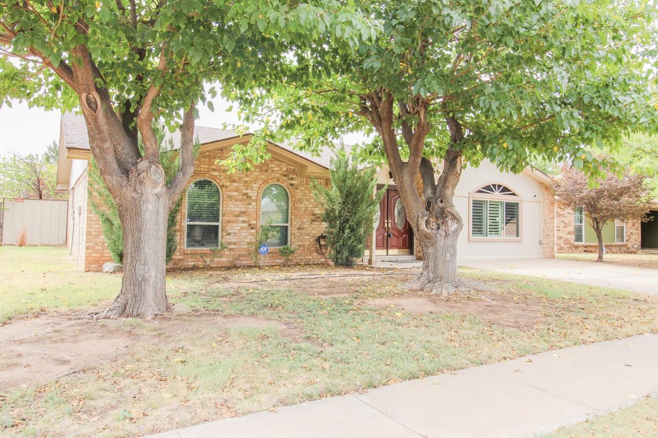 5709 Emory St - Photo 4 of 37