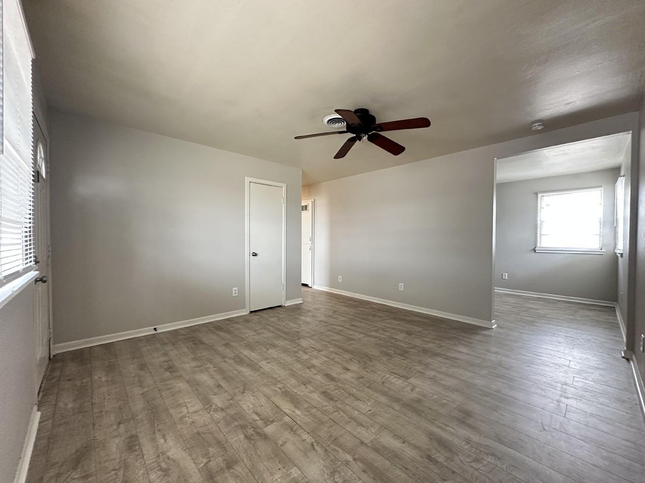 4501 51st St - Photo 5 of 20