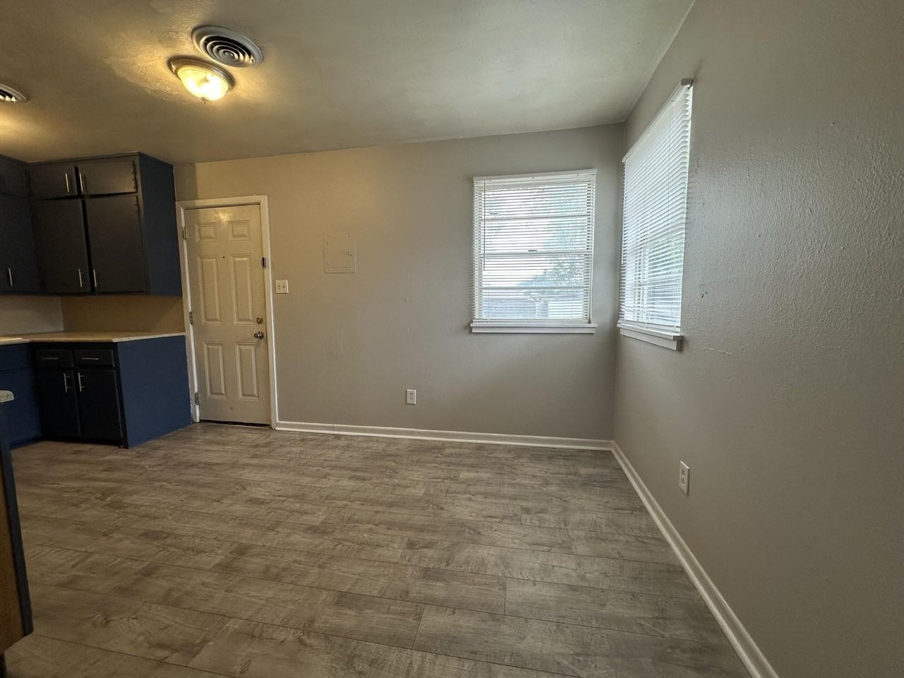 4501 51st St - Photo 6 of 20