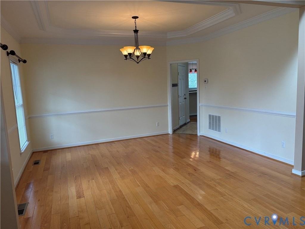 11006 Wooferton Ct - Photo 3 of 33