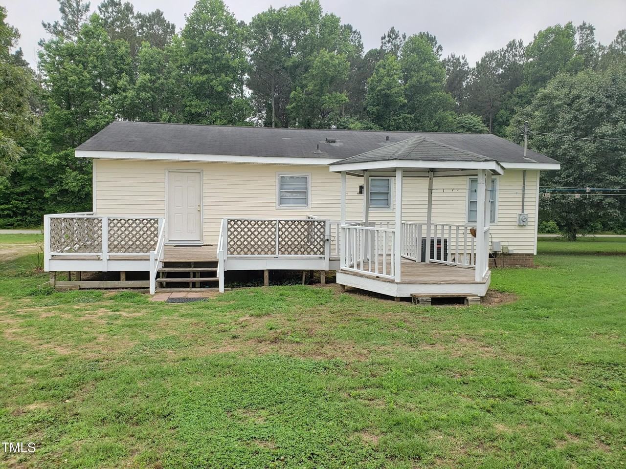 1280 Powhatan Rd - Photo 2 of 12