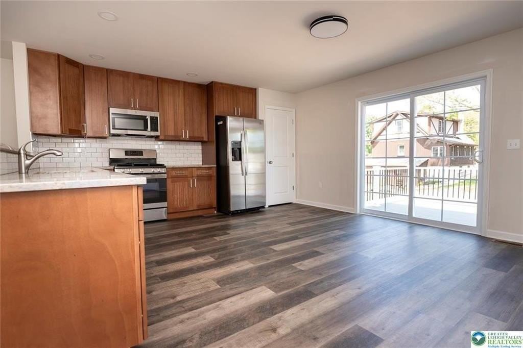 1201 Garden Ave #B - Photo 3 of 19