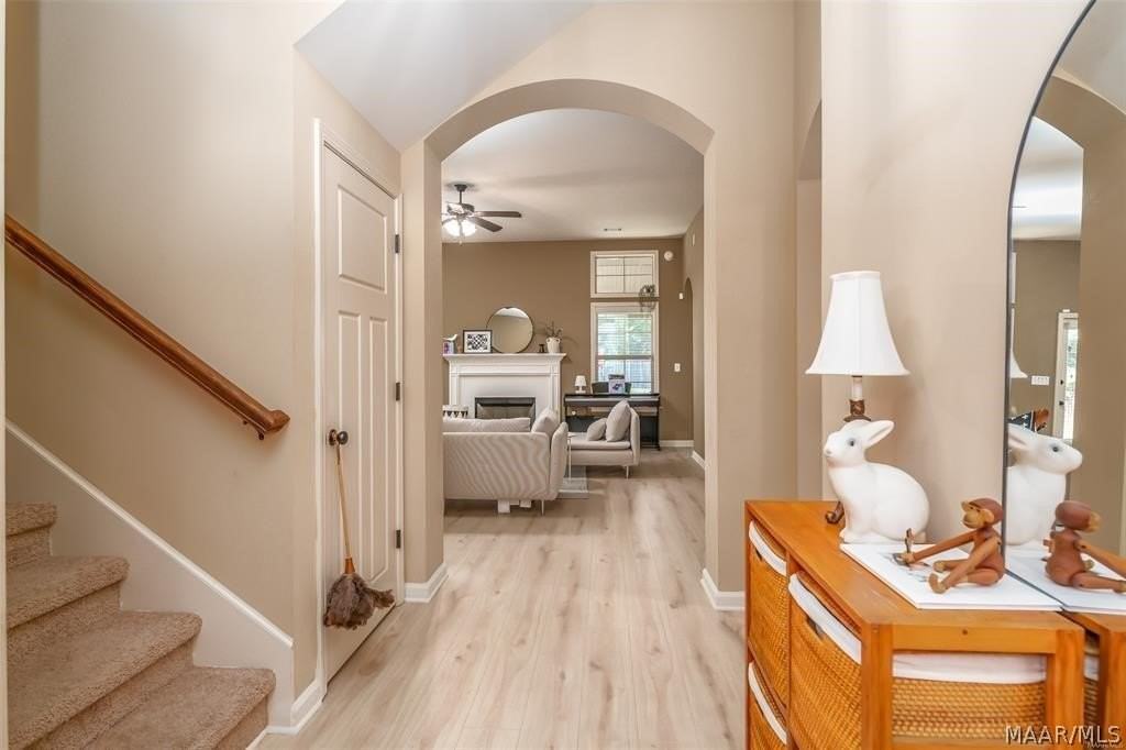 8860 Pemberton Park - Photo 5 of 46