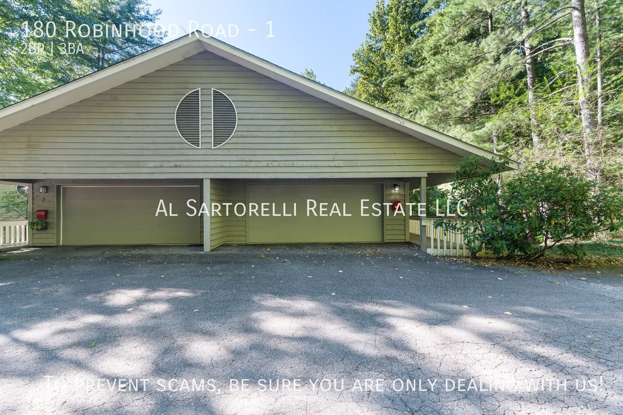 180 Robinhood Rd #1 - Photo 4 of 34