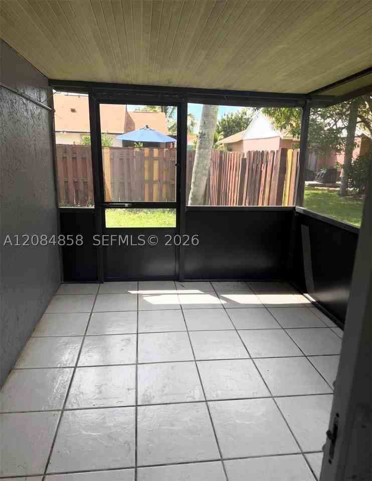 5705 Stonington Way - Photo 7 of 8