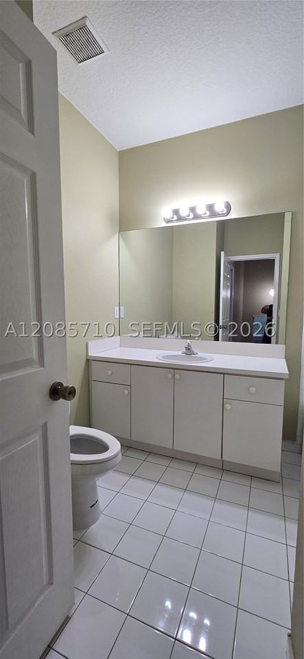 2283 Mariner Ct #2607 - Photo 7 of 24