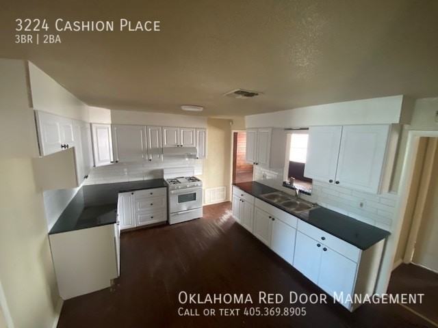 3224 Cashion Pl - Photo 5 of 13