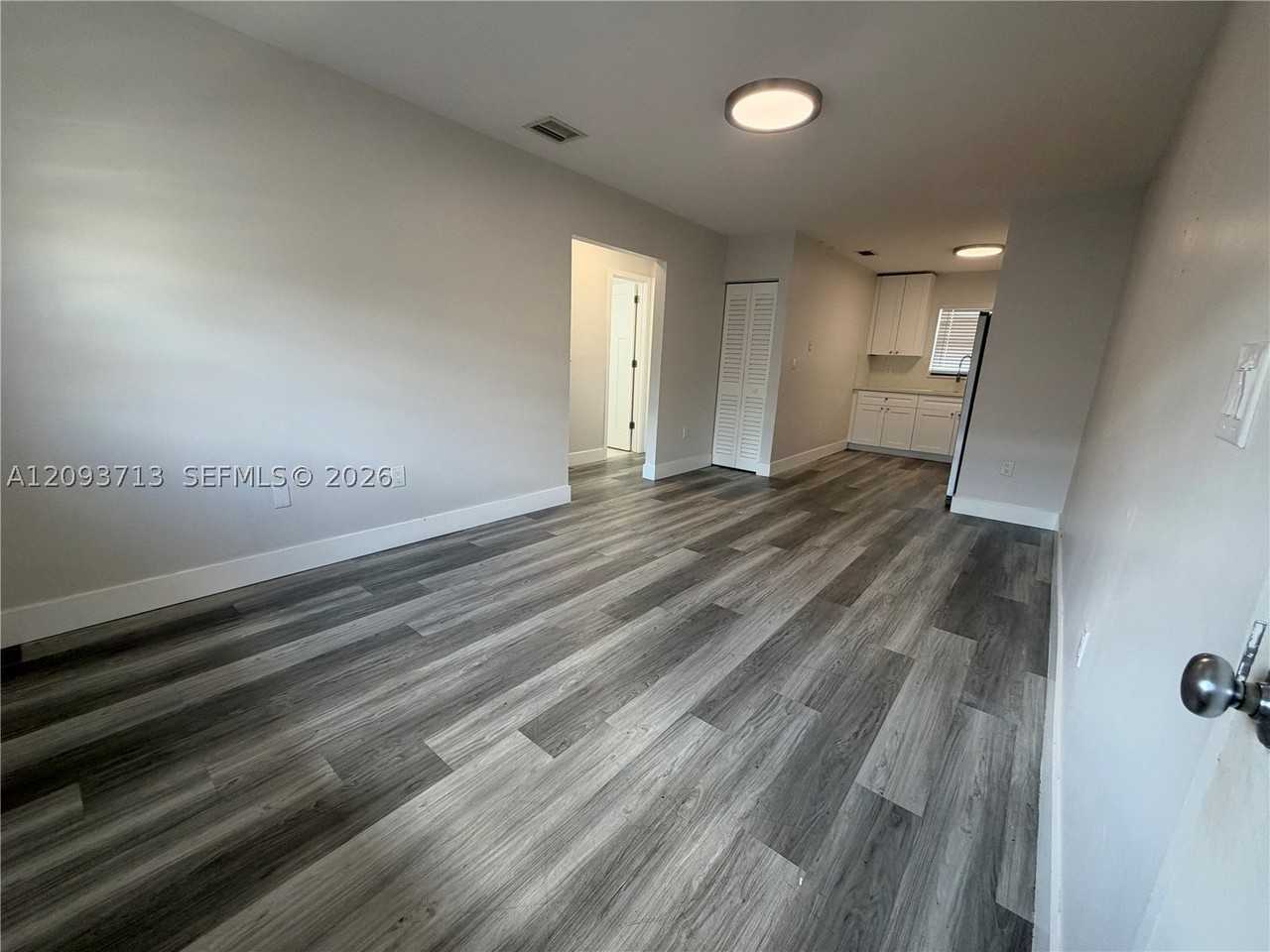 25 W 4th St #201 - Photo 2 of 10