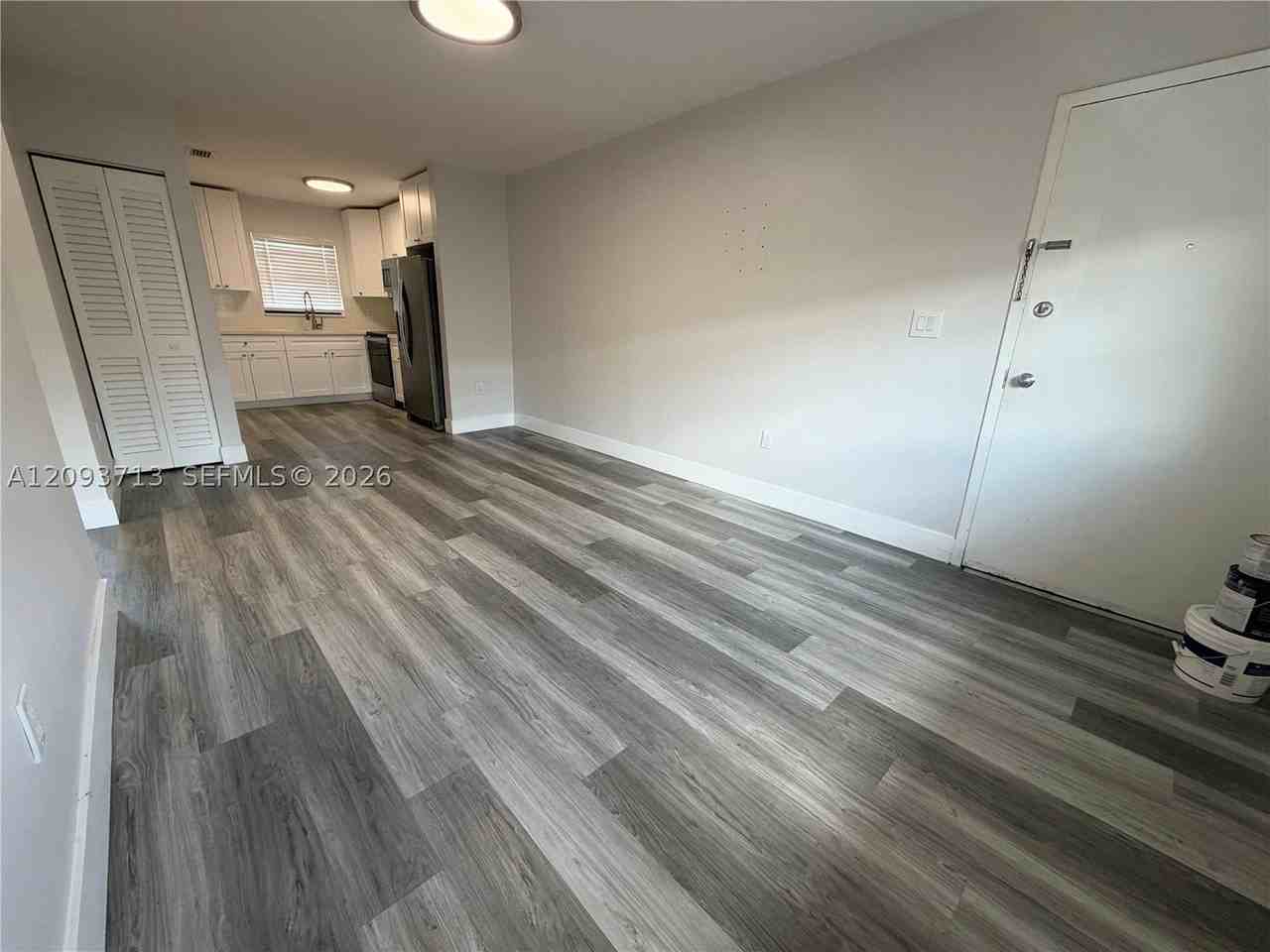 25 W 4th St #201 - Photo 3 of 10