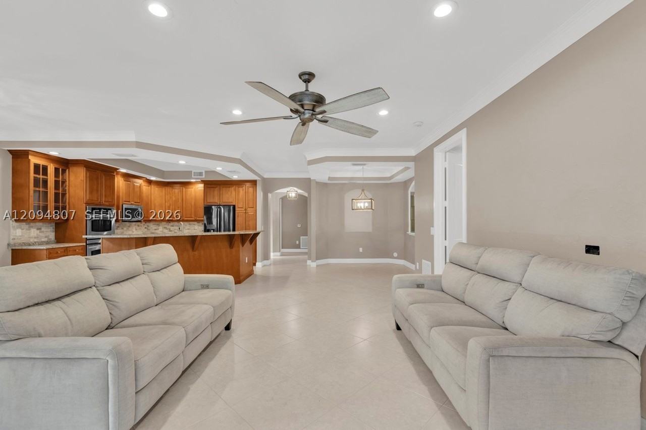 7570 Old Thyme Ct #9C - Photo 6 of 50
