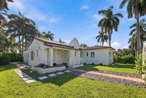 featured image of 7821 Coquina Dr