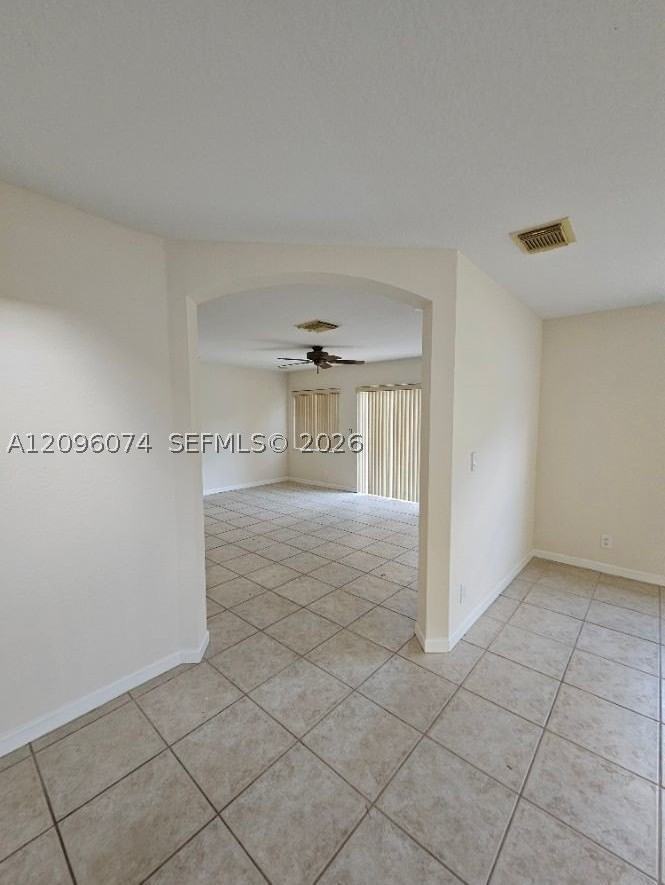 7604 Sierra Ridge Ln - Photo 3 of 25