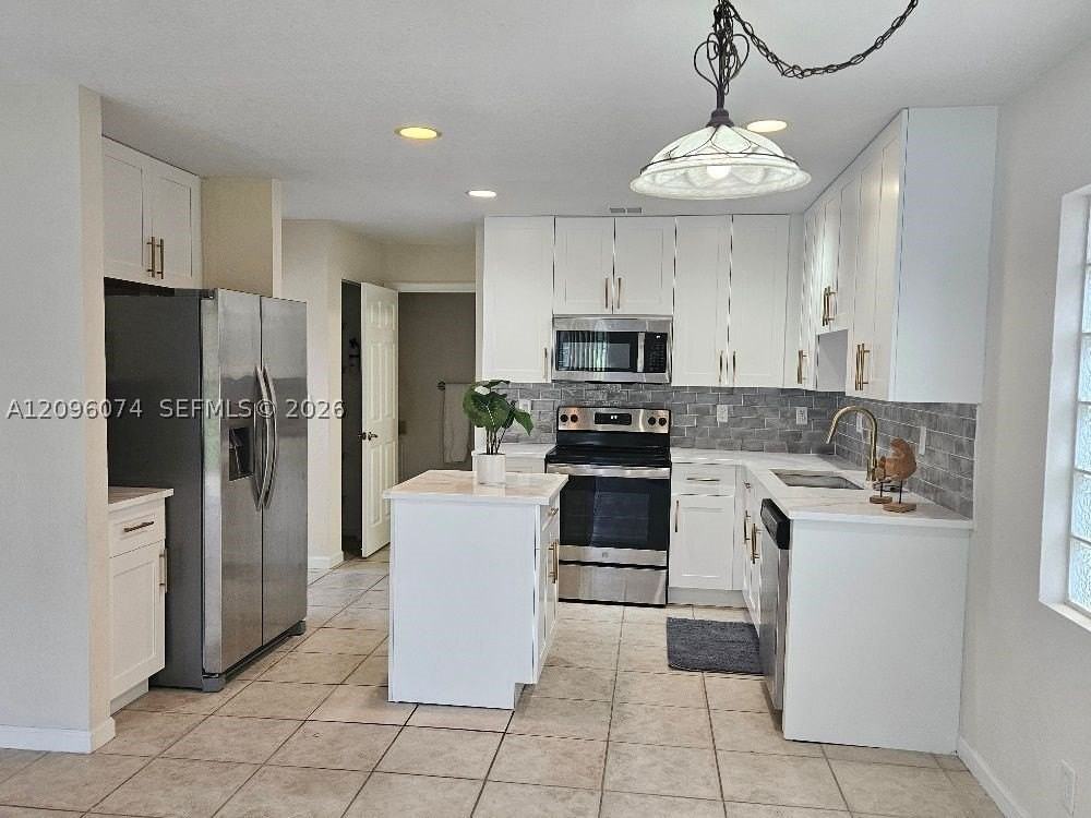 7604 Sierra Ridge Ln - Photo 5 of 25