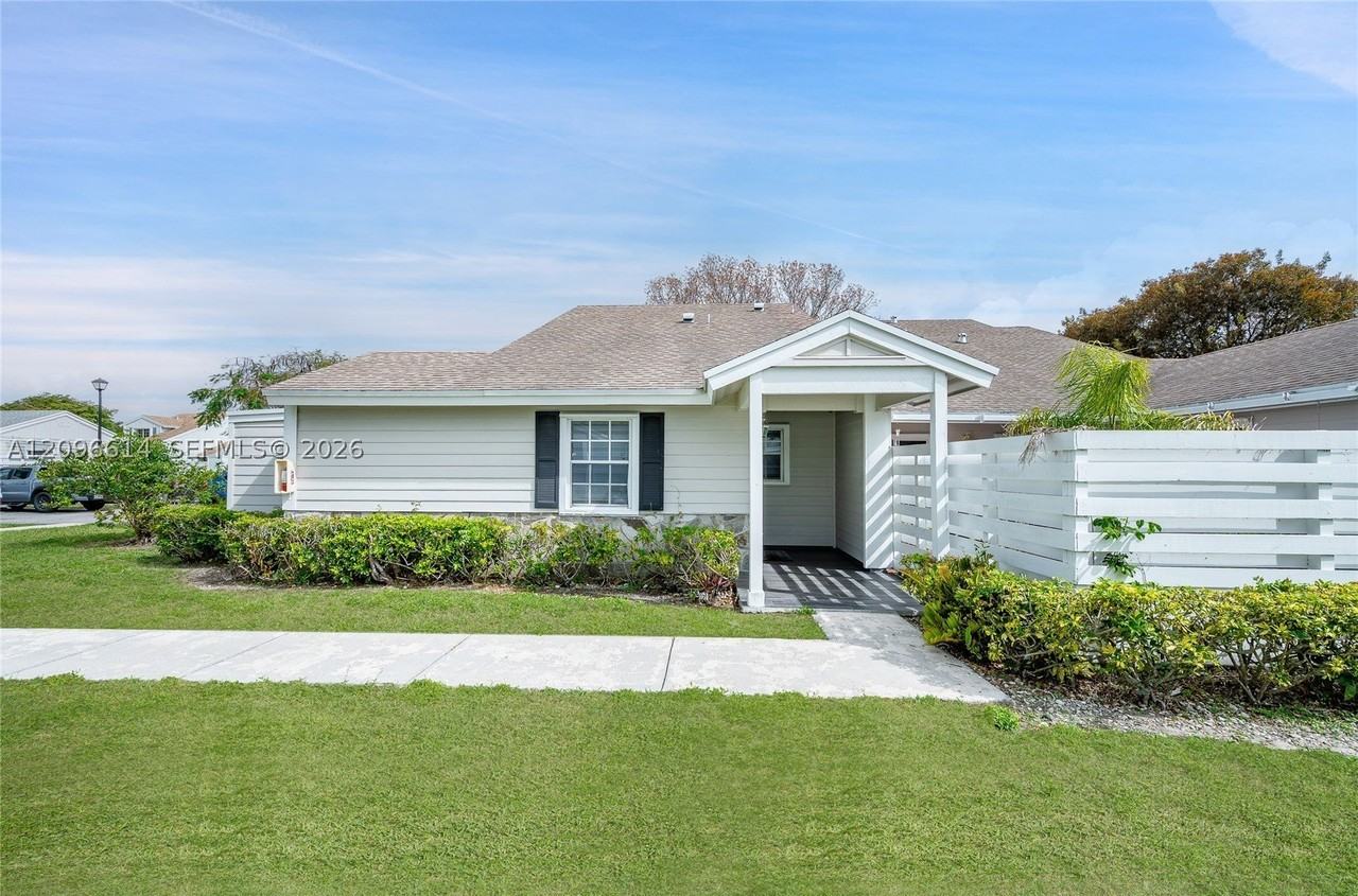 13791 Sw 147th Circle Ln #1-13 - Photo 7 of 21