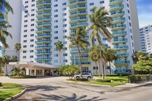 19380 Collins Ave #510 - Photo 1 of 1