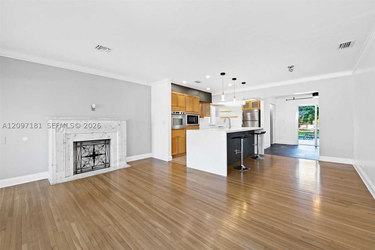 1236 N Victoria Park Rd #0 - Photo 5 of 20