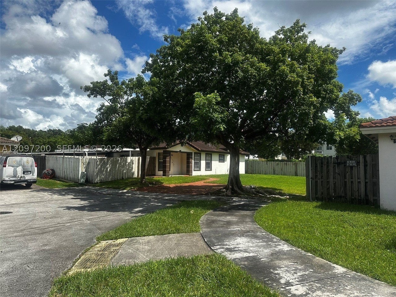 13803 Sw 256th Ter - Photo 4 of 18