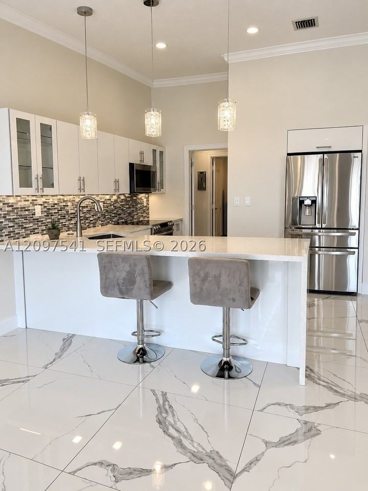 14844 Sw 173rd Ter - Photo 4 of 20
