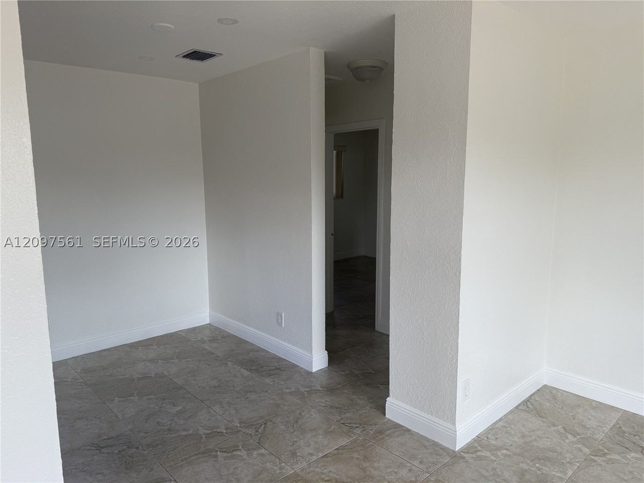 1563 W 81st St #1563 - Photo 6 of 20