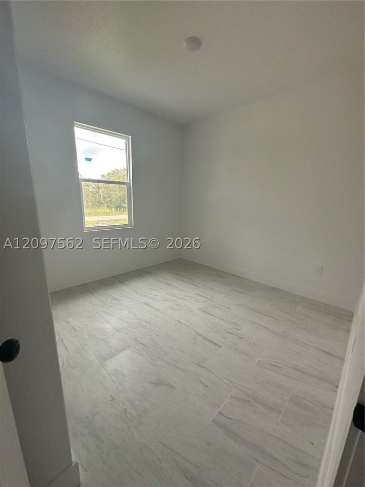 781 Bedford Dr #781 - Photo 6 of 15