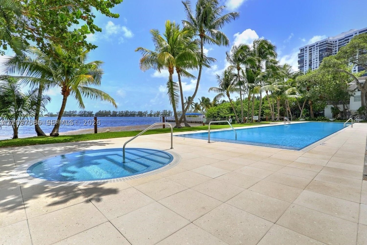 2025 Brickell Ave #503 - Photo 3 of 20