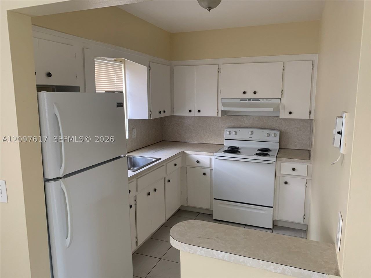 2220 Pierce St #1-4 - Photo 5 of 8