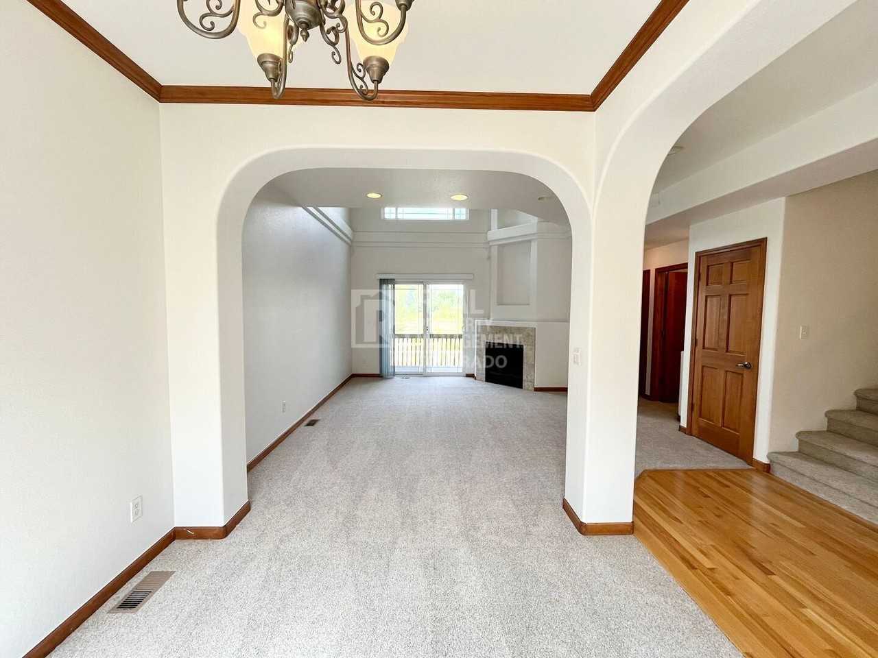 1408 Sailcrest Ct - Photo 3 of 23