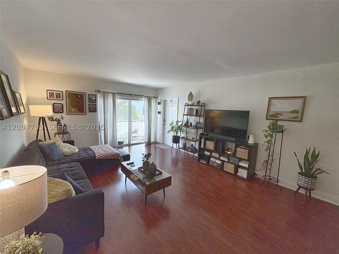 9280 Bay Harbor Ter #25 - Photo 3 of 19