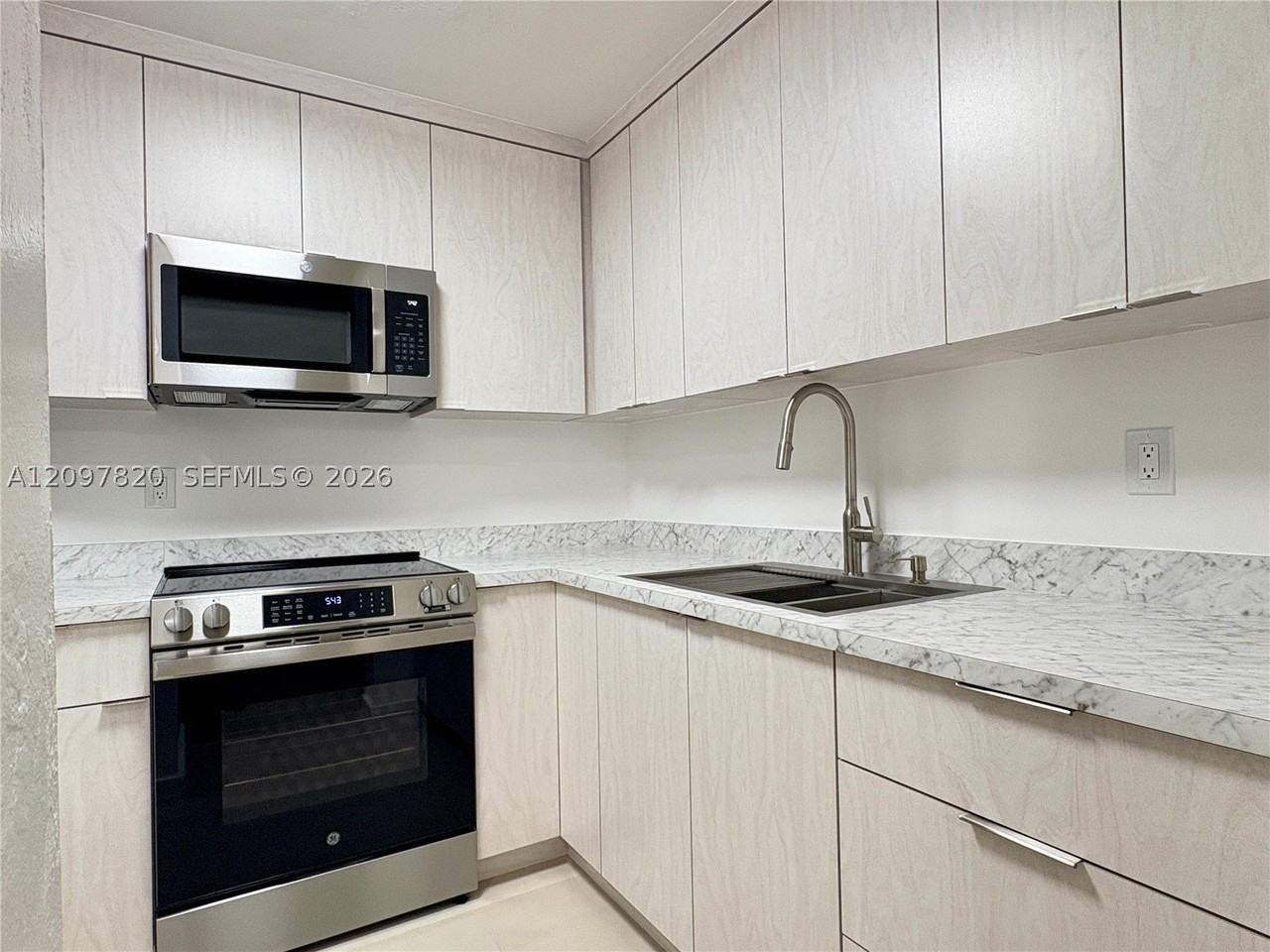 7711 Miller Dr #208A - Photo 2 of 31