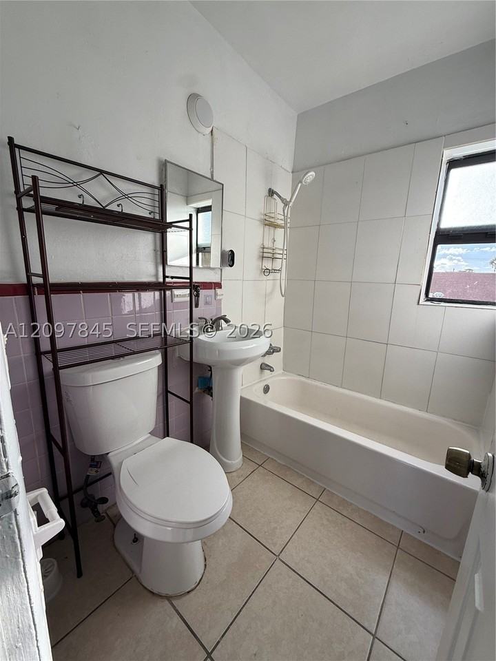 3330 Nw 48th Ter #102 - Photo 5 of 7