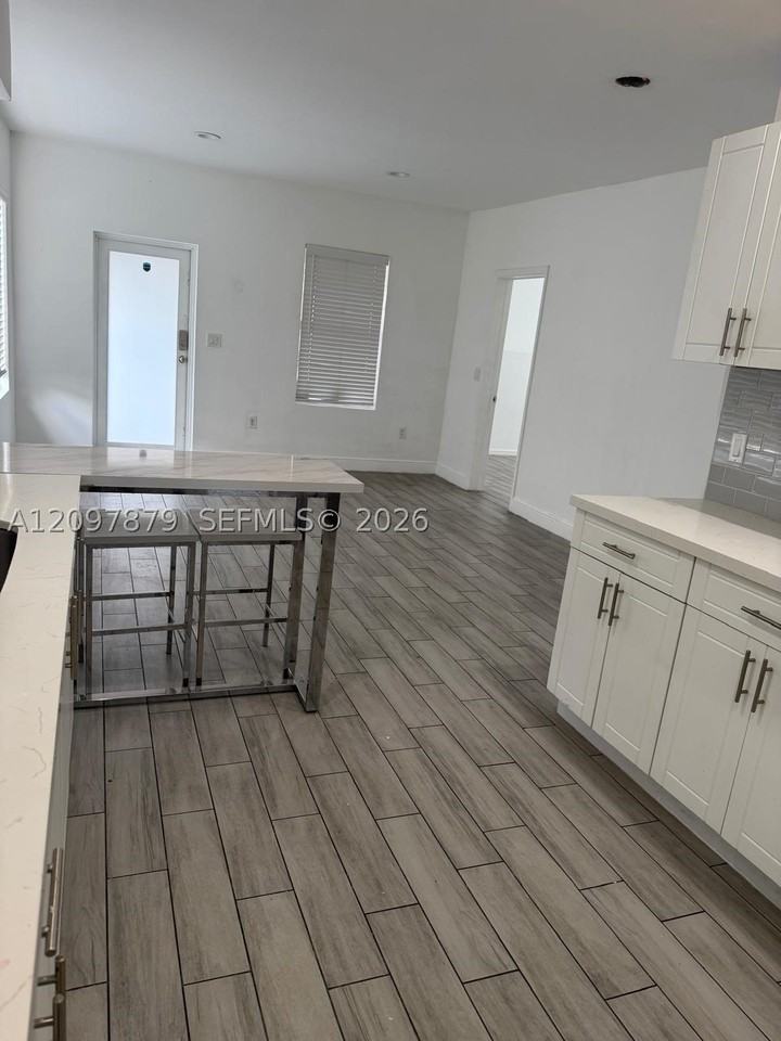 1152 Nw 29th Ter #1152 - Photo 2 of 18