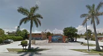 featured image of 305 S Ocean Dr #1