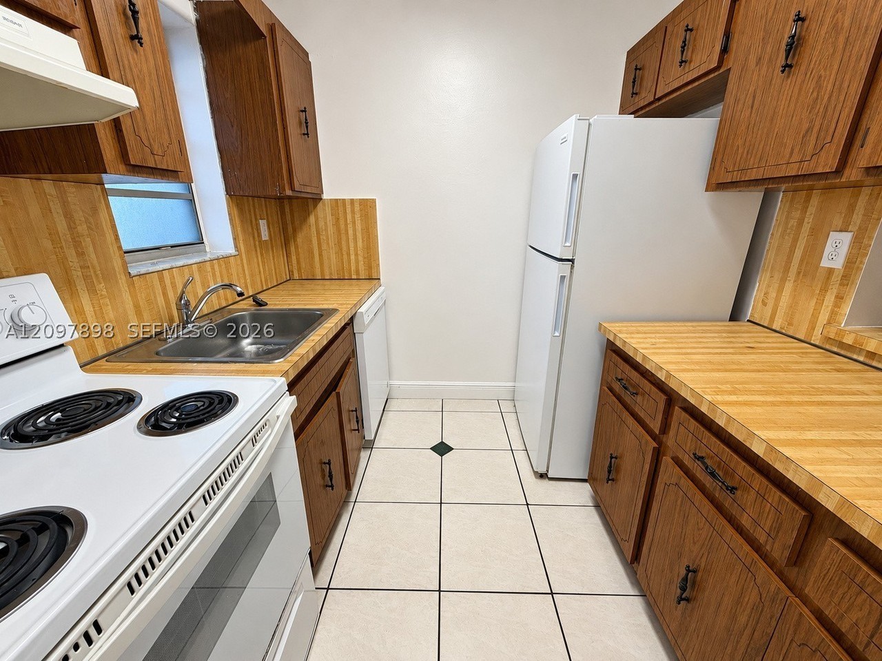 525 Nw 72nd Ave #507 - Photo 3 of 9