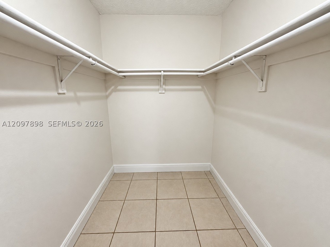 525 Nw 72nd Ave #507 - Photo 6 of 9