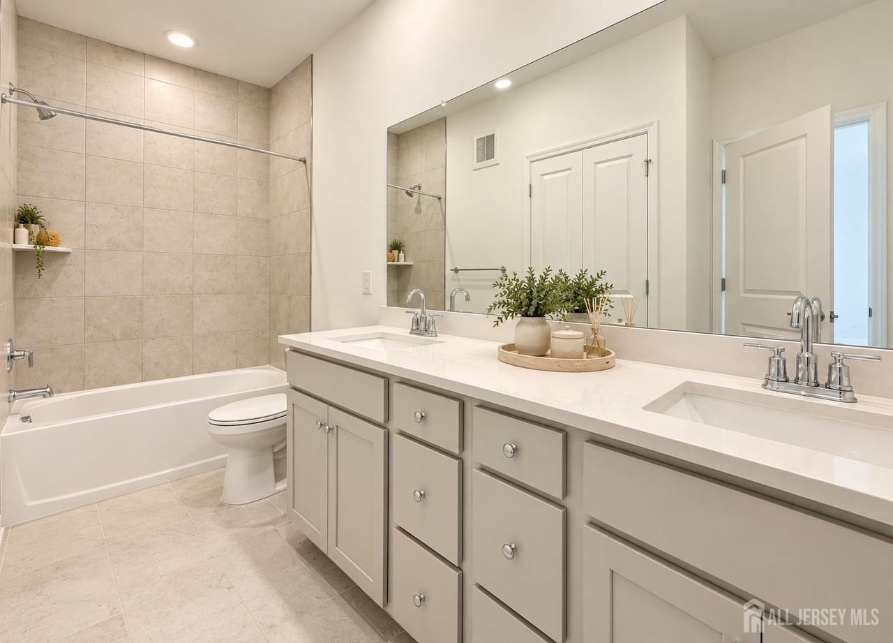 906 District Boulevard - Photo 6 of 20