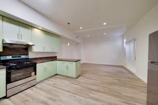 324 10th St #320 - Photo 1 of 1