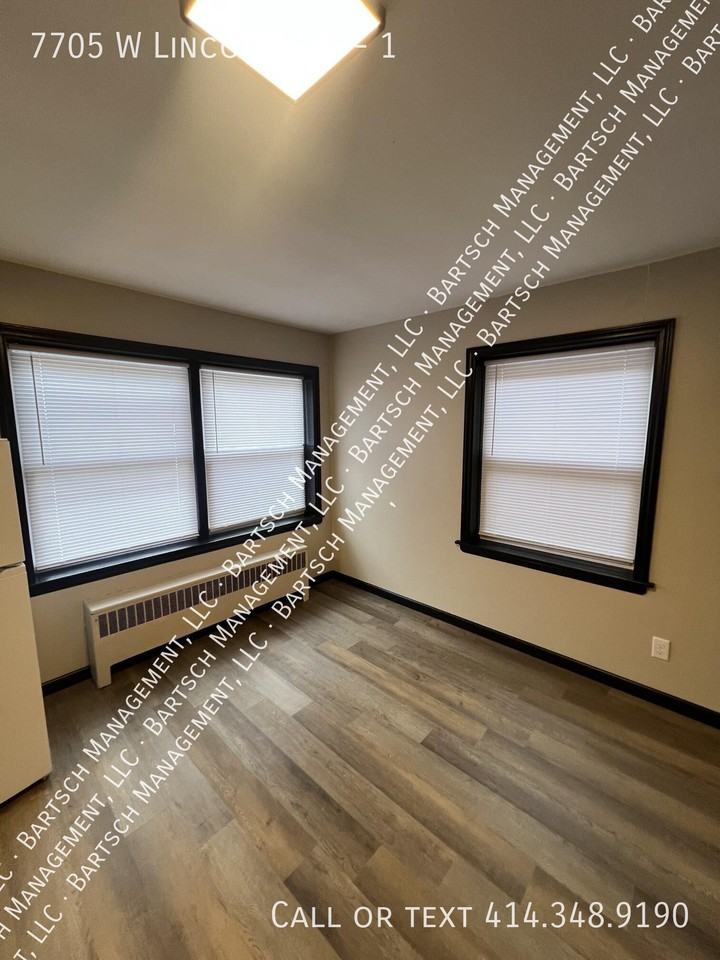 7705 W Lincoln Ave #1 - Photo 2 of 8