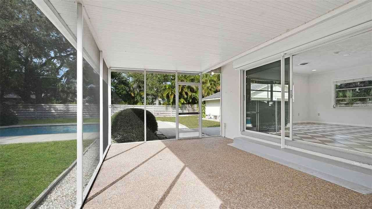1763 South Dr - Photo 2 of 39