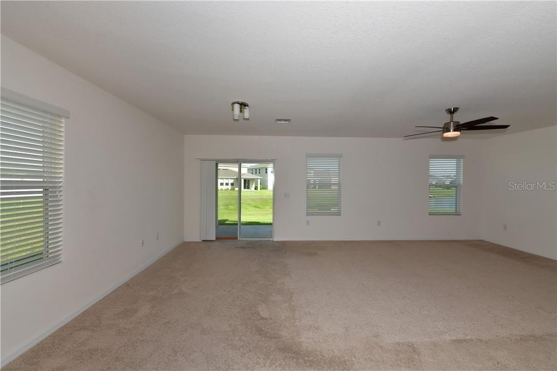 15717 High Bell Pl - Photo 7 of 42