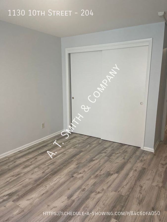 1130 10th St #204 - Photo 5 of 16