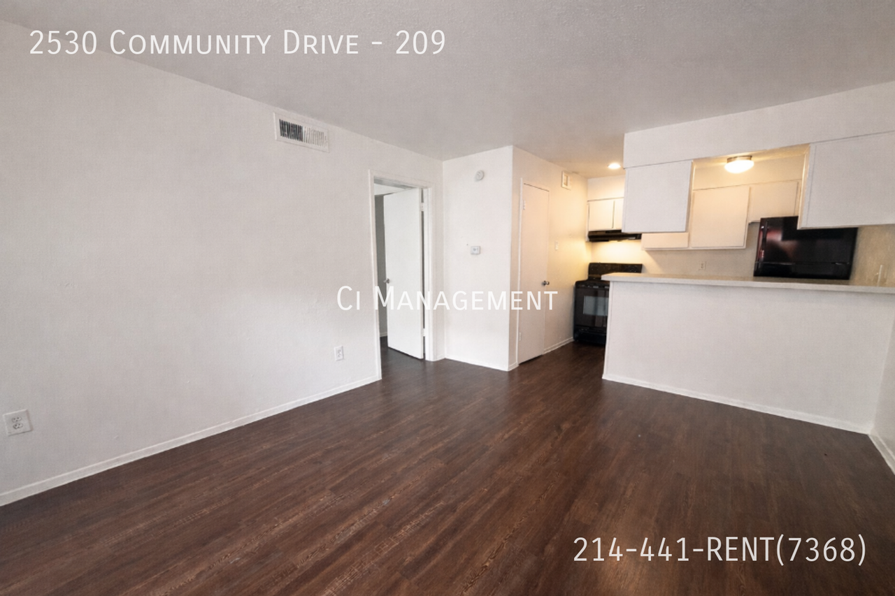 2530 Community Dr #209 - Photo 2 of 18